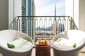 Stunning 2 Bedroom Apartment with Burj Views in Walking Distance to Dubai Mall